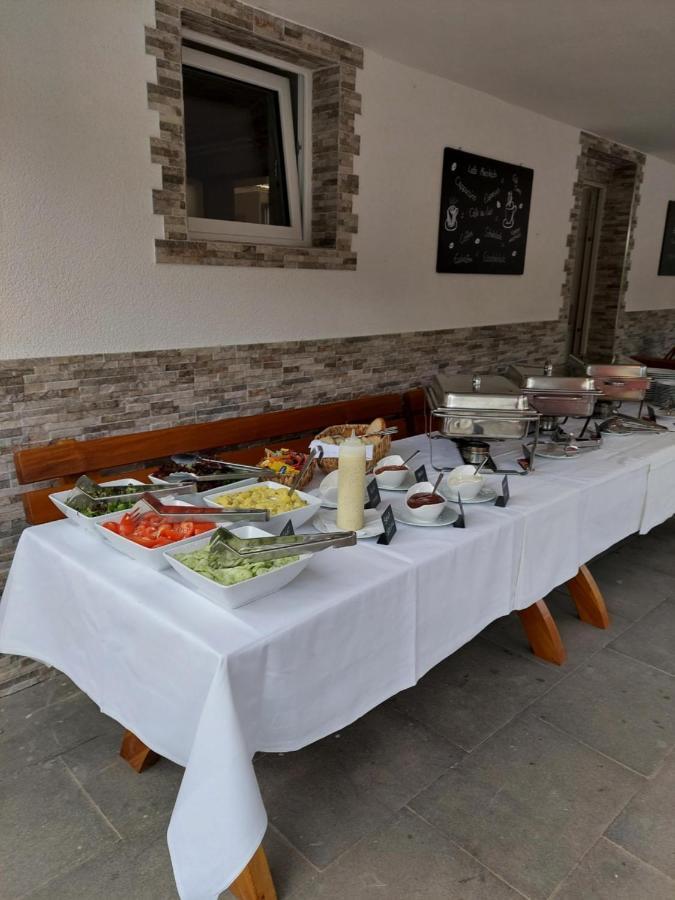 Hotel Landgasthof Frankenstern โกสไวน์ชไตน์ ภายนอก รูปภาพ
