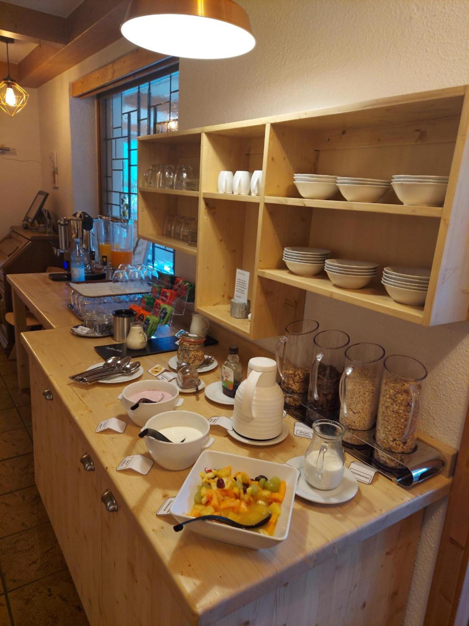 Hotel Landgasthof Frankenstern โกสไวน์ชไตน์ ภายนอก รูปภาพ